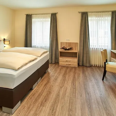 Der Gigl 3* Neustadt an der Donau